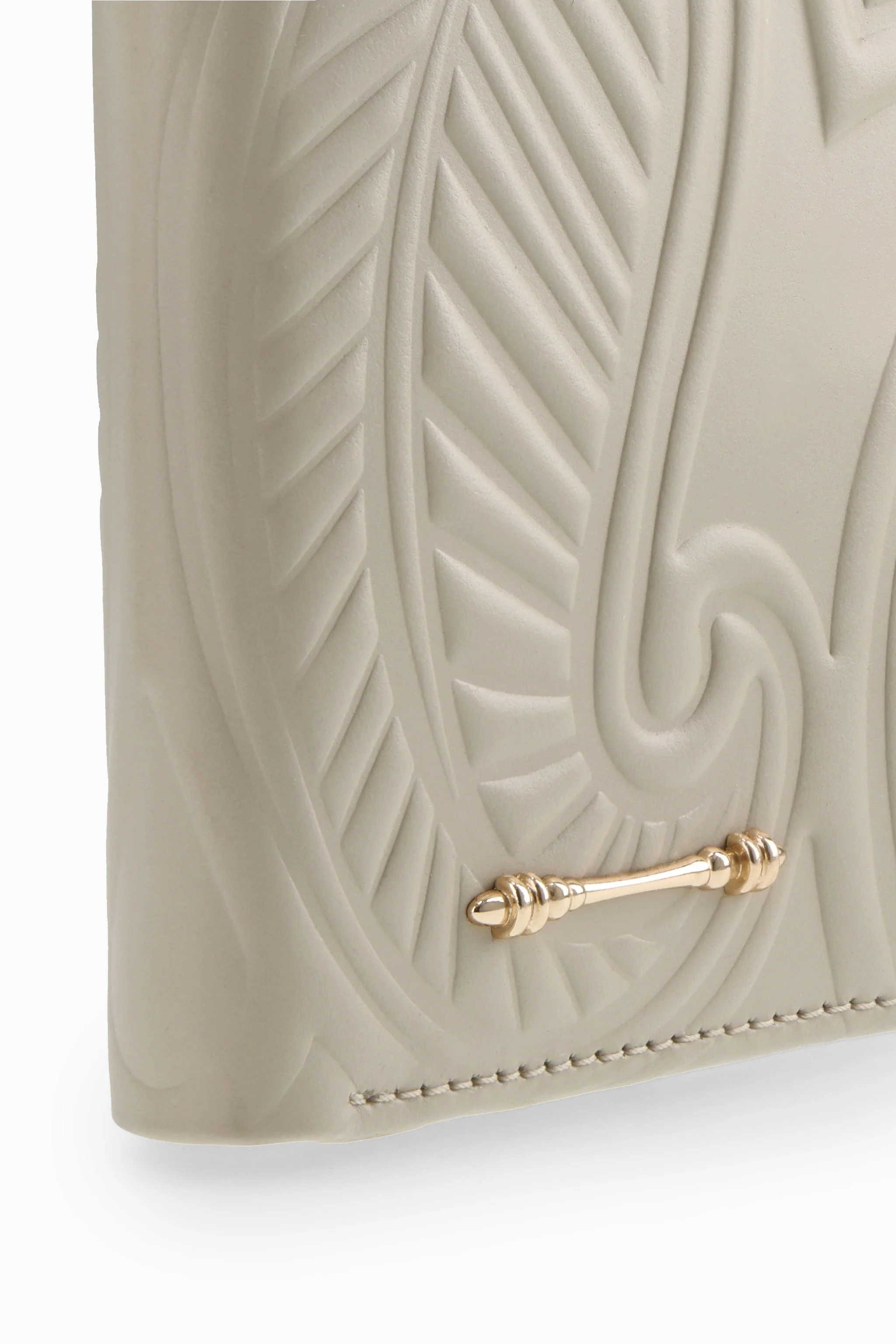Bi Fold Wallet Embossed - Image 5