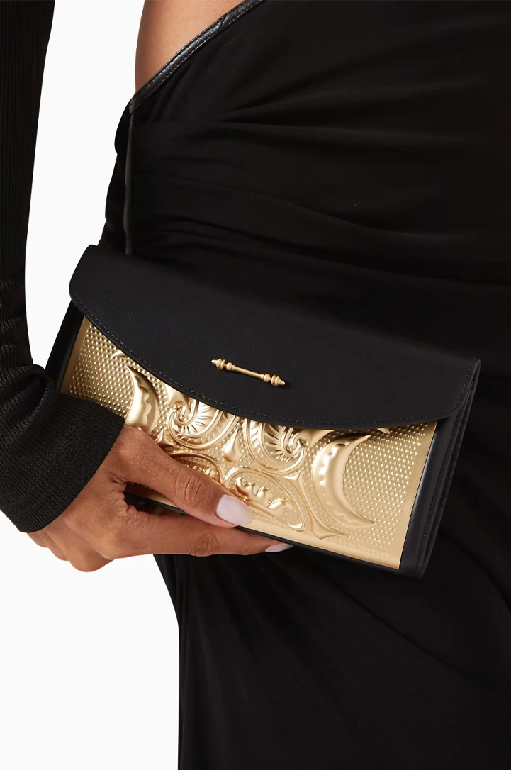 Wallet On Brass - Image 3